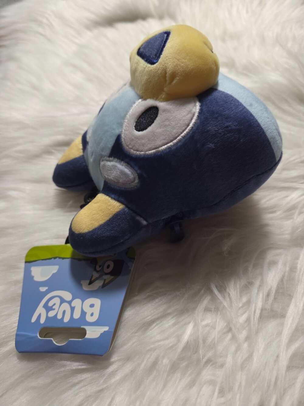Bluey Plush Keychain - Picture 4 of 7
